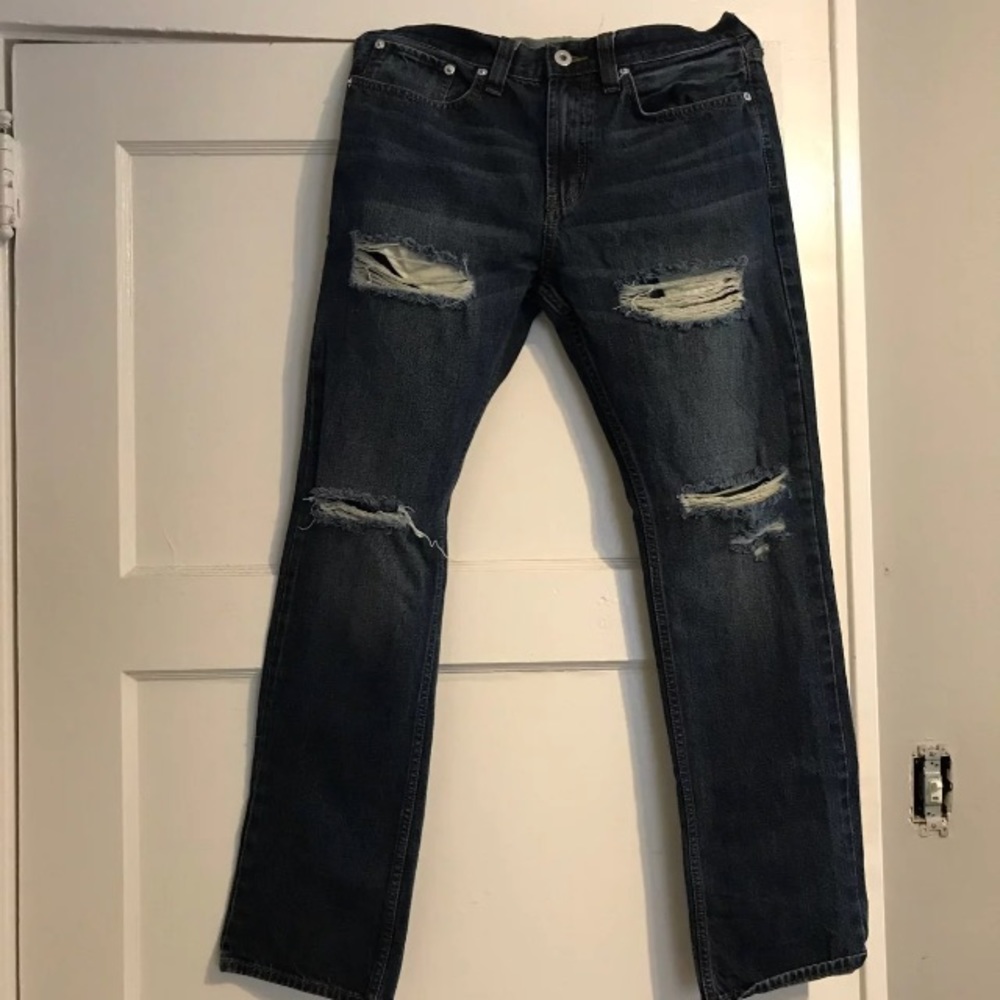 Distressed Slim Jeans